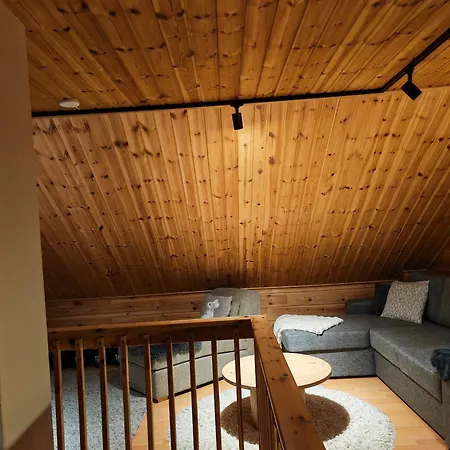 アパート Villa-hanhi *