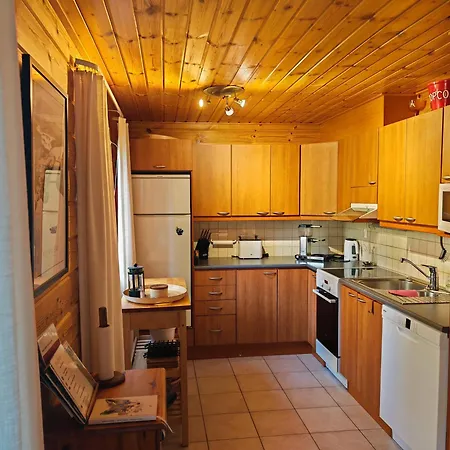 Villa-hanhi アパート